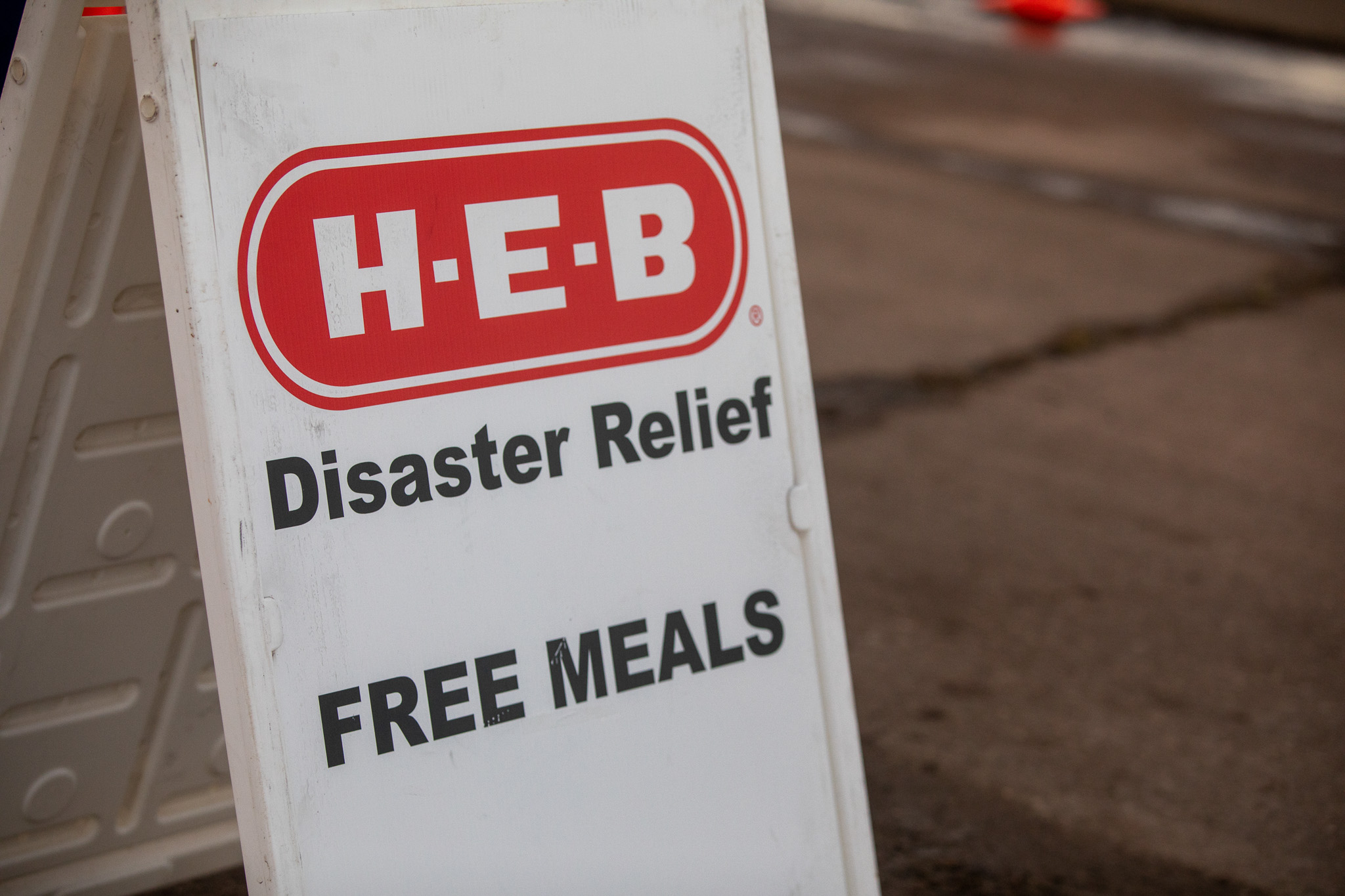 DISASTER_RELIEF_8A8492