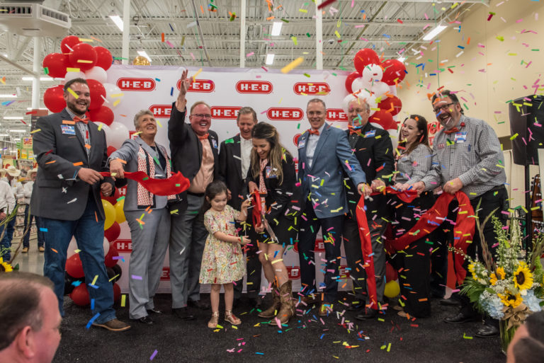 HEB opens Hudson Oaks store expanding commitment to North Texas HEB Newsroom