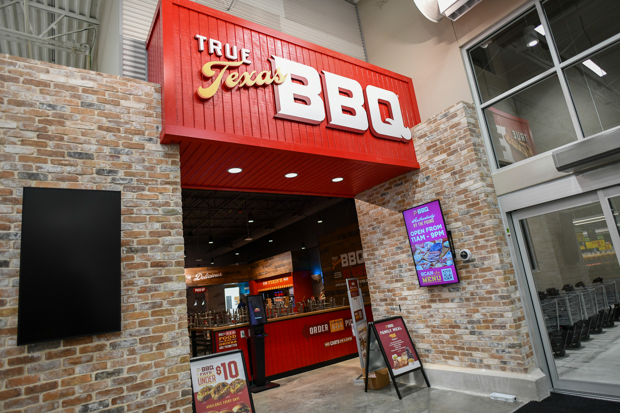 HEBNR_SA51_JTT_5666_TTBBQ