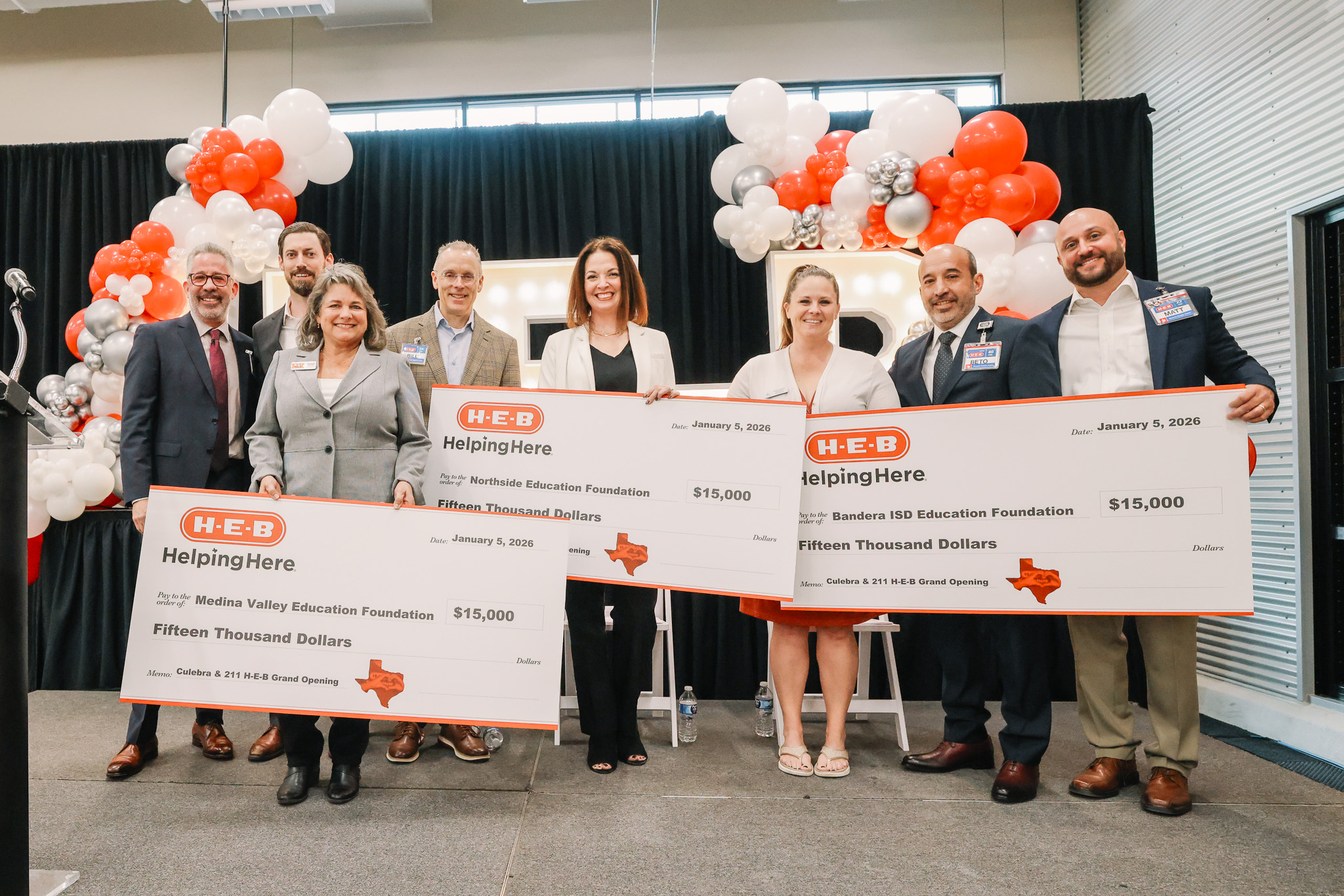 HEB | Culebra Rd SATX Ribbon Cutting
