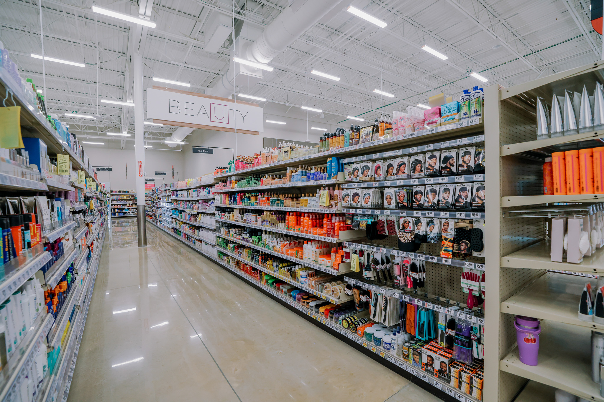 HEB | Culebra Rd SATX Ribbon Cutting