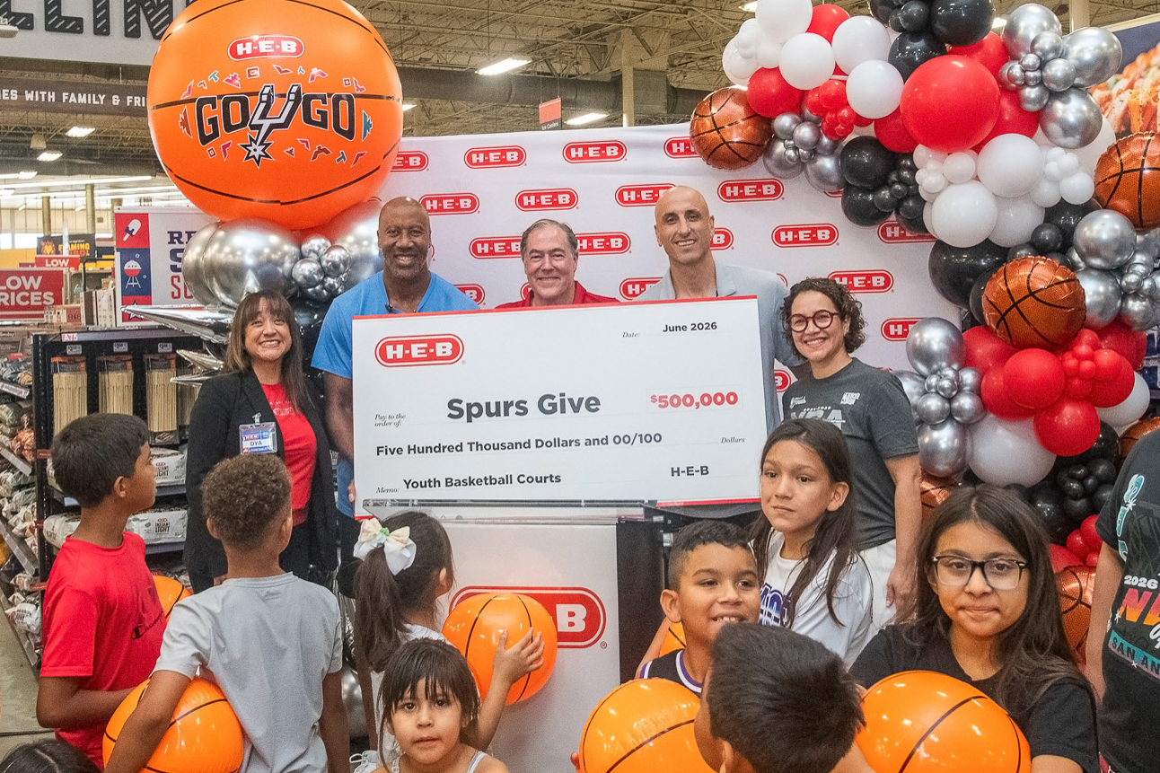 SpursGive